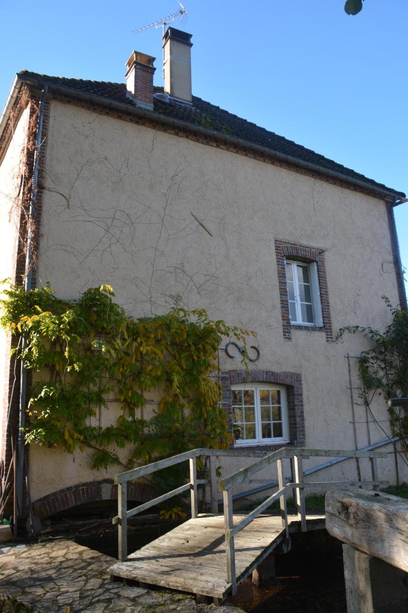Le Moulin Grenon Bed & Breakfast Mezilles Ngoại thất bức ảnh